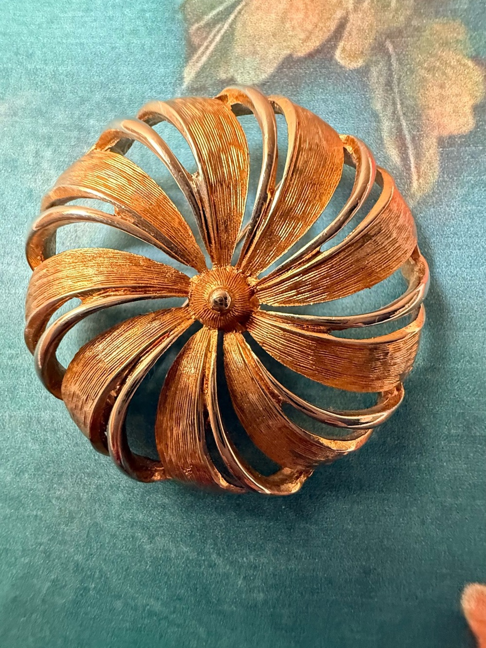 Vintage Gold-Tone Swirl Flower Brooch